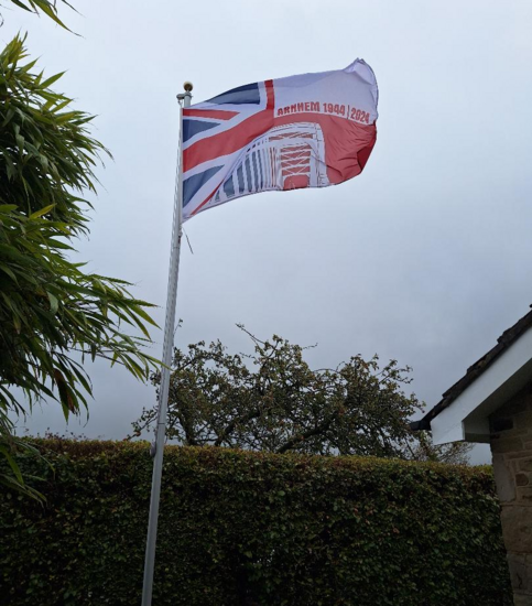 Airborne vlag 80 jaar editie 100 x 150 cm