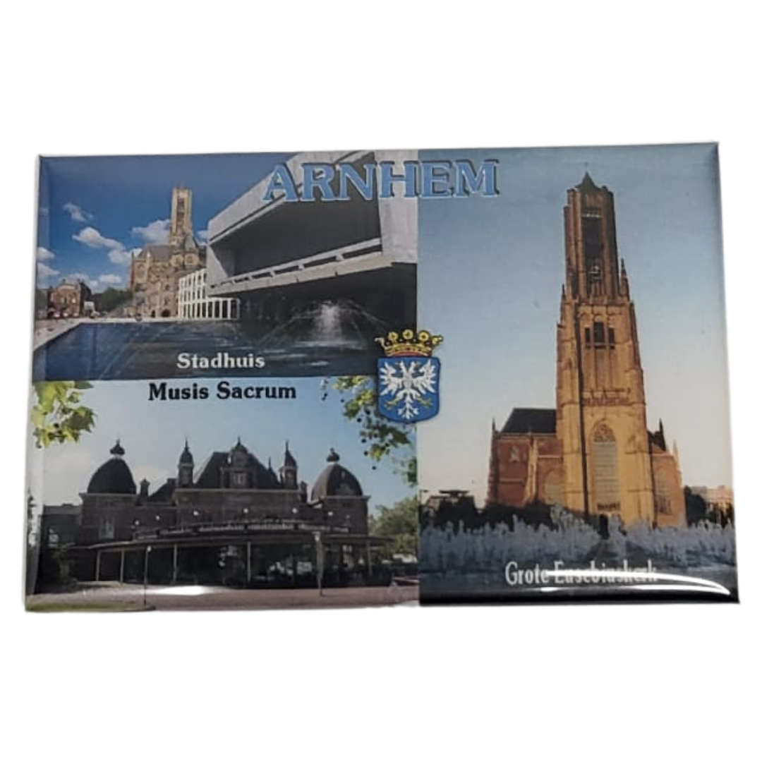 Arnhem Magneet Met Stadhuis, Musis Sacrum en Eusebiuskerk